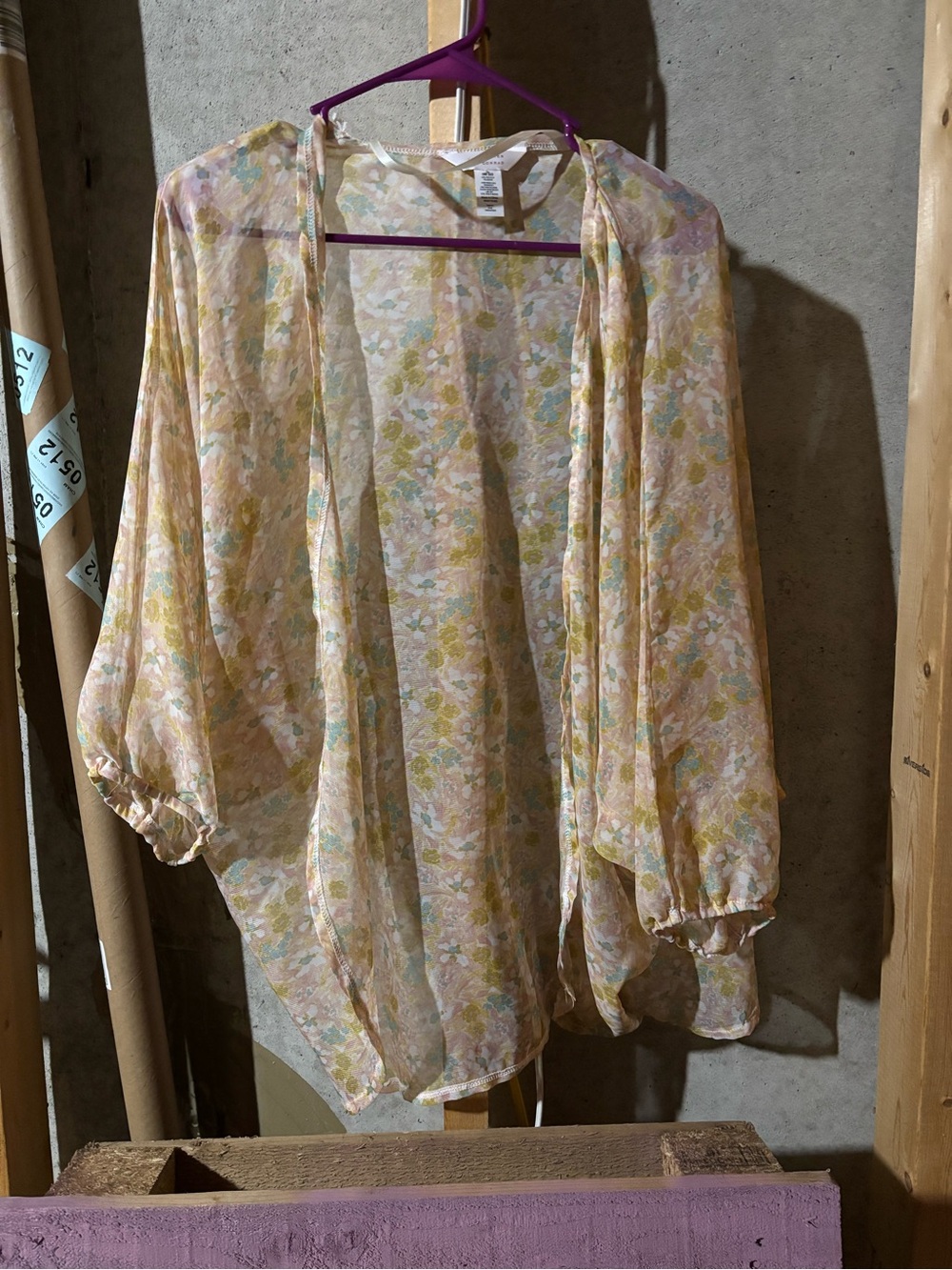 LC Lauren Conrad Peach Floral Sheer Kimono